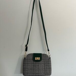 Elegant Plaid Crossbody Bag with Green Flap